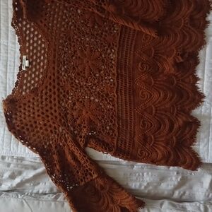 Crochet style woman top.  Size S.